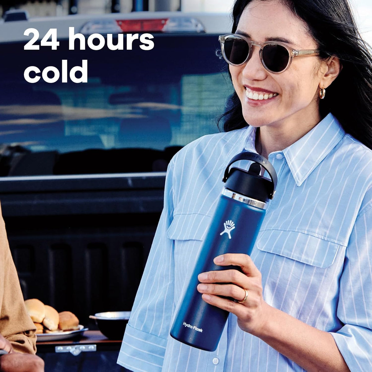 Hydro Flask Water Bottle - Insulated Stainless Steel - Wide Mouth Flex Straw Lid, Non Spill, Leakproof and Refillable in 24 Oz Tonal Oat
